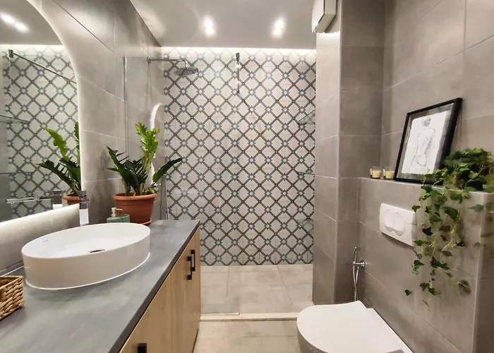 公寓 Modern Style 2br-apt - 10min To Skanderbeg Square 地拉那