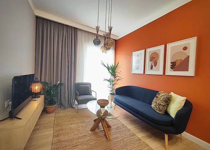 Modern Style 2br-apt - 10min To Skanderbeg Square 公寓 地拉那