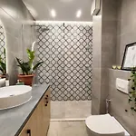 Apartment Modern Style 2br-apt - 10min To Skanderbeg Square Tirana