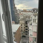 Modern Style 2br-apt - 10min To Skanderbeg Square * Tirana